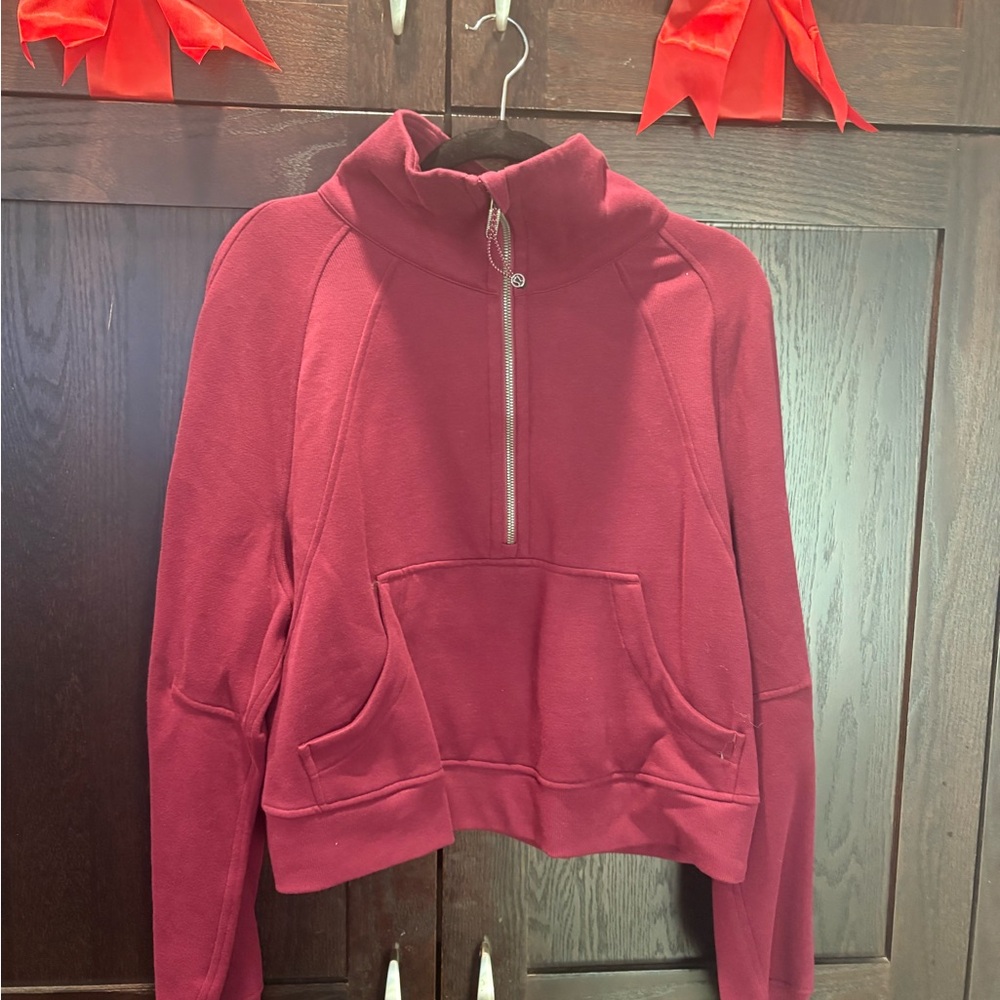 Lululemon Athletica funnel neck scuba